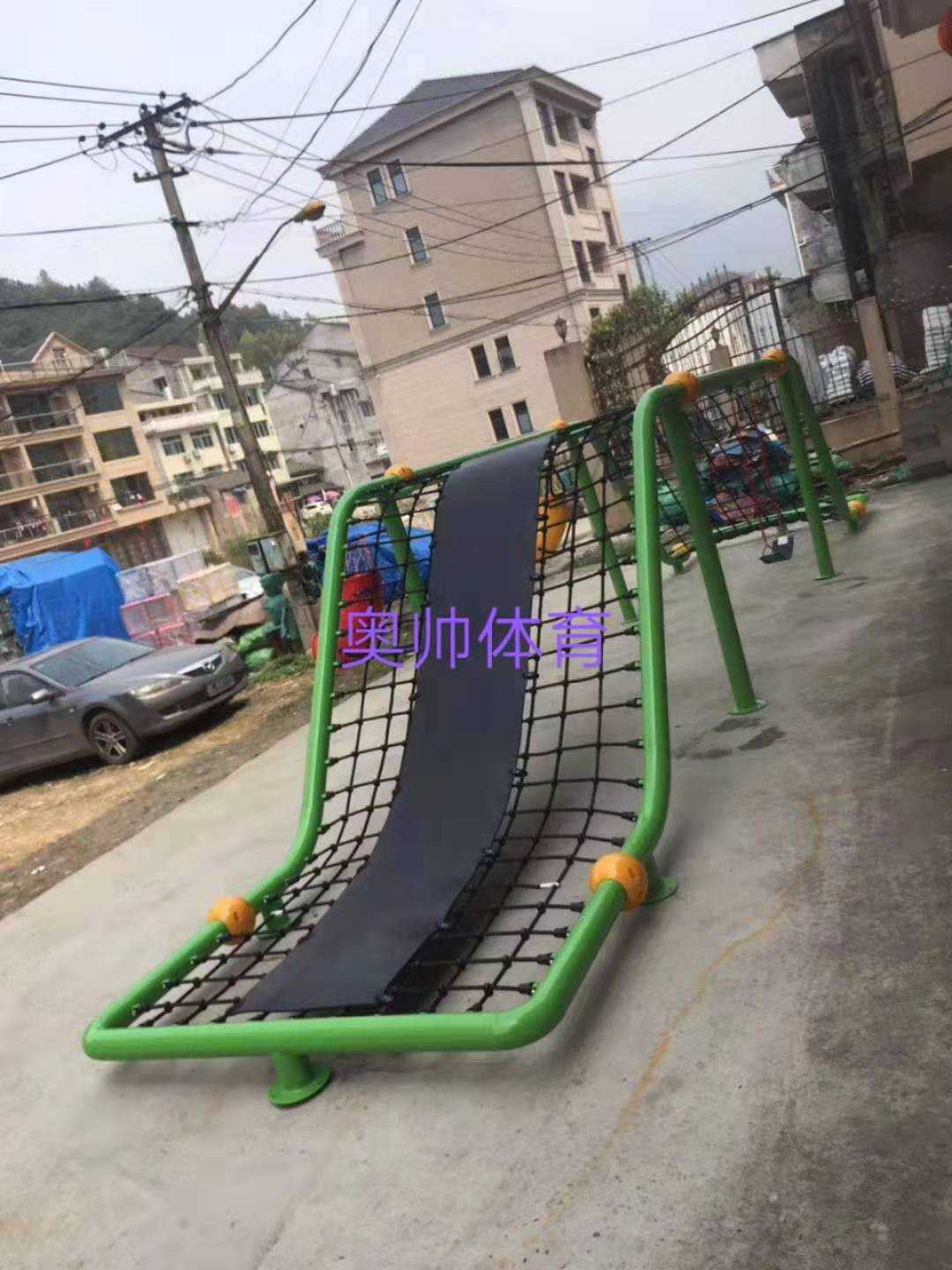 兒童游樂設(shè)施攀爬